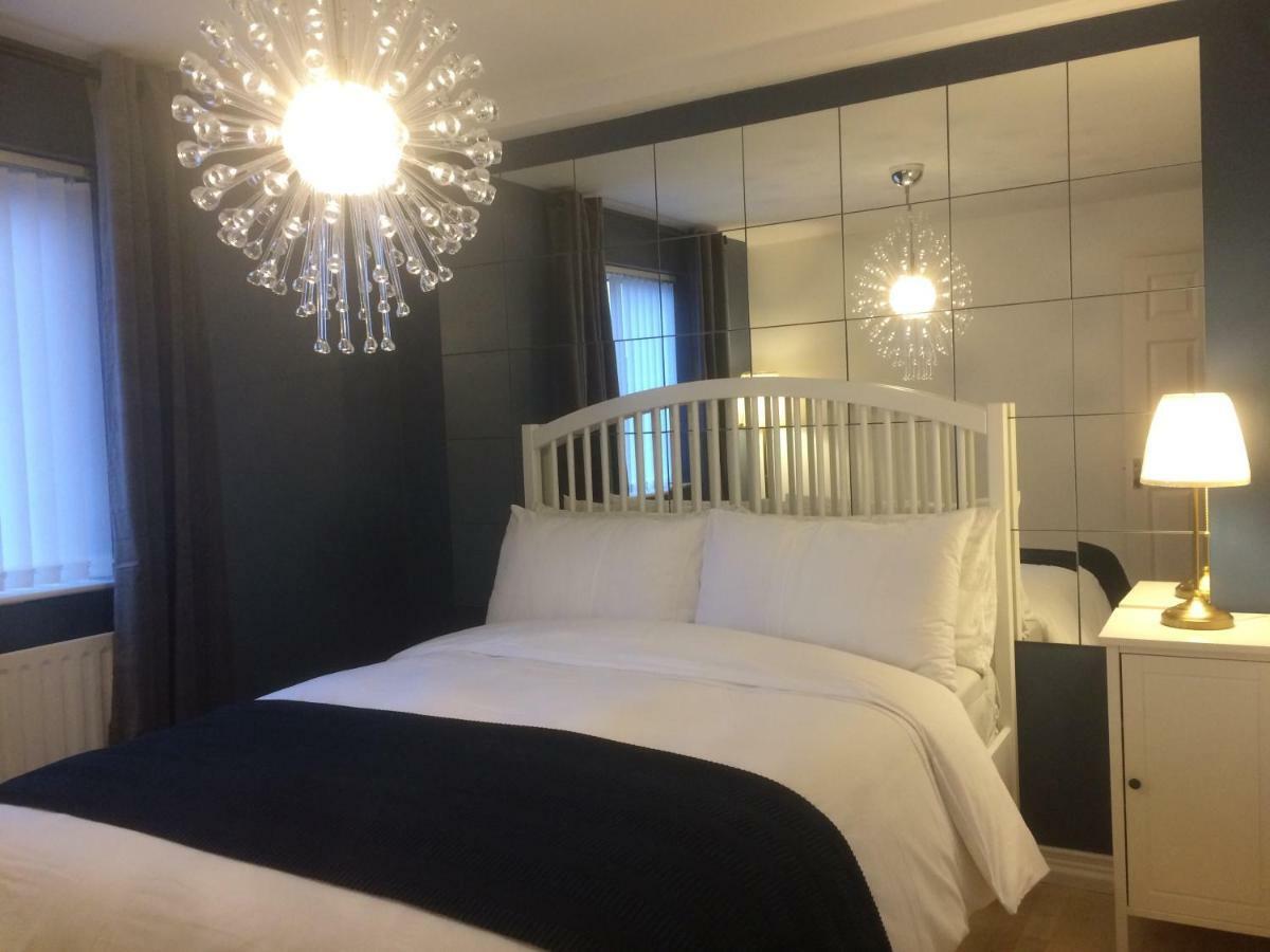 Queens Quarter Holiday Homes (Adults Only) Belfast Luaran gambar