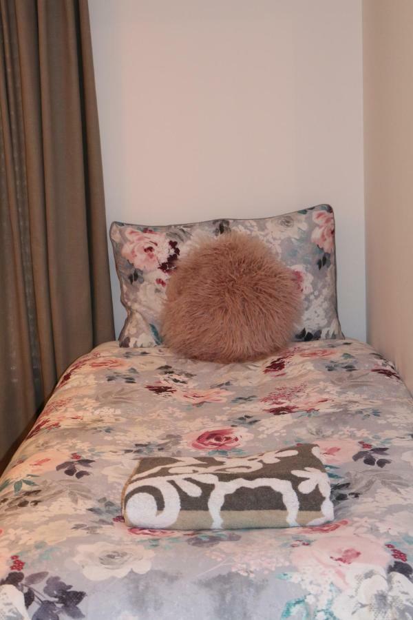 Queens Quarter Holiday Homes (Adults Only) Belfast Luaran gambar